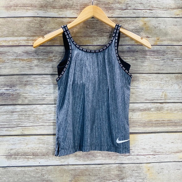 NEW! Nike Dri-Fit Girls Size‎ S Black/Gray 2-In-1Training Tank - Picture 1 of 9